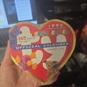 Ty Heart Beanie Baby A Day Calendar 1999 - Tear Off Day Pages Unopened